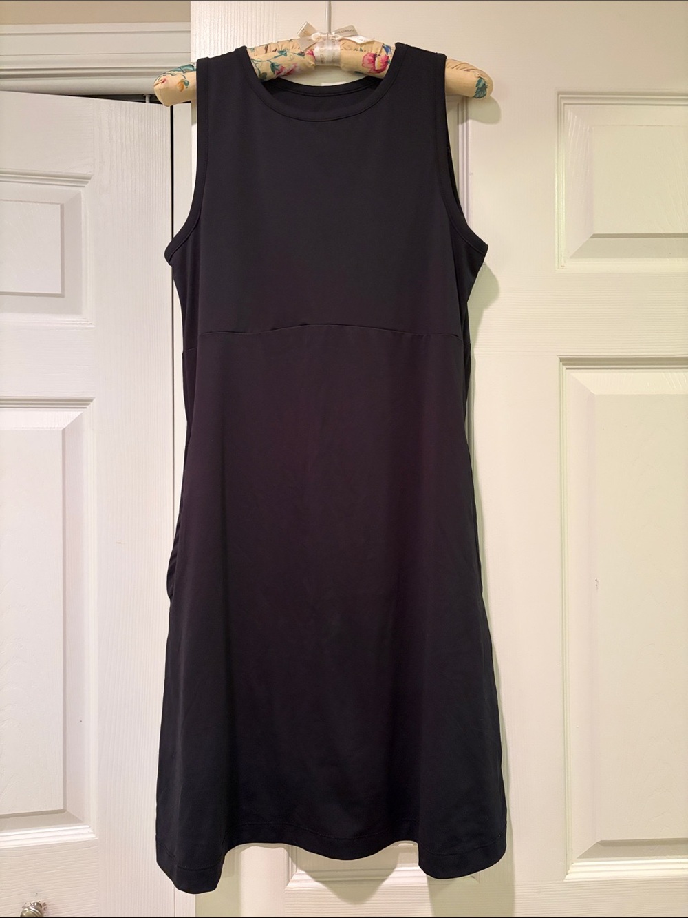 Women’s Black Sleeveless Mini Dress - Classic A-Line